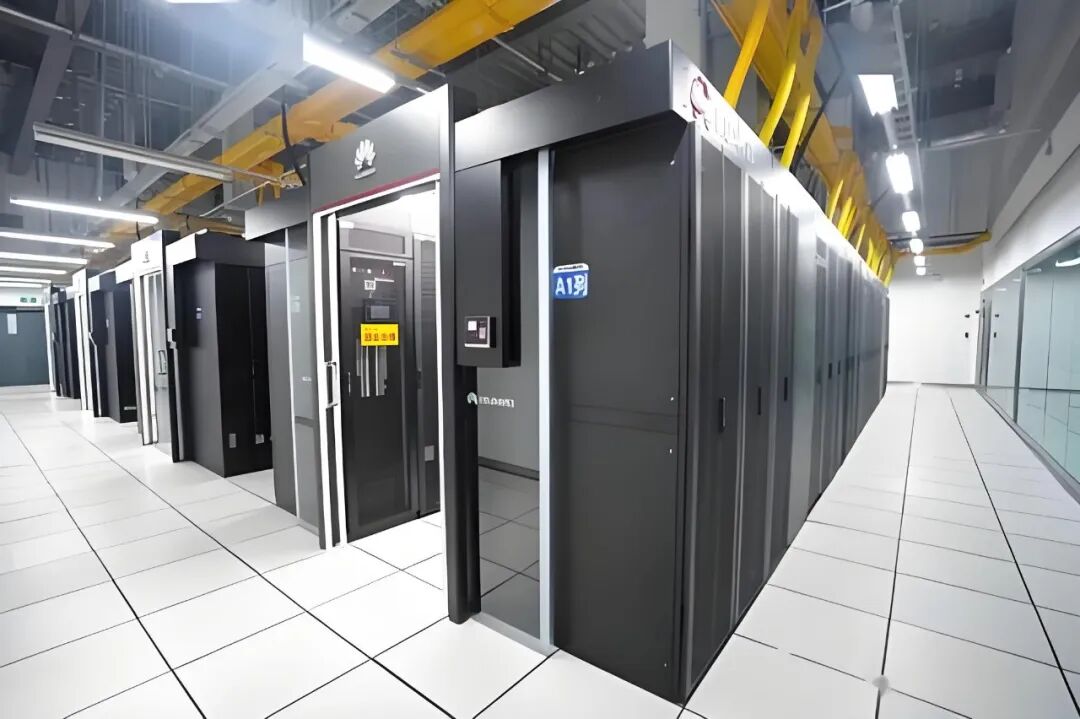 Huahong Activity Floor Антистатичні фальшпідлоги Створення «невидимої лінії захисту» для безпеки підприємства